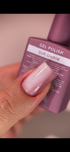 Afbeelding in Gallery-weergave laden, HEYLOVE Cateye Gel Polish Soft Orchid 15ml