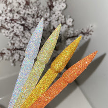 Afbeelding in Gallery-weergave laden, LN nailed IT holo collection