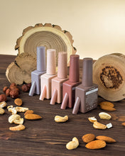 Afbeelding in Gallery-weergave laden, HEYLOVE Tint base Almond 15ml